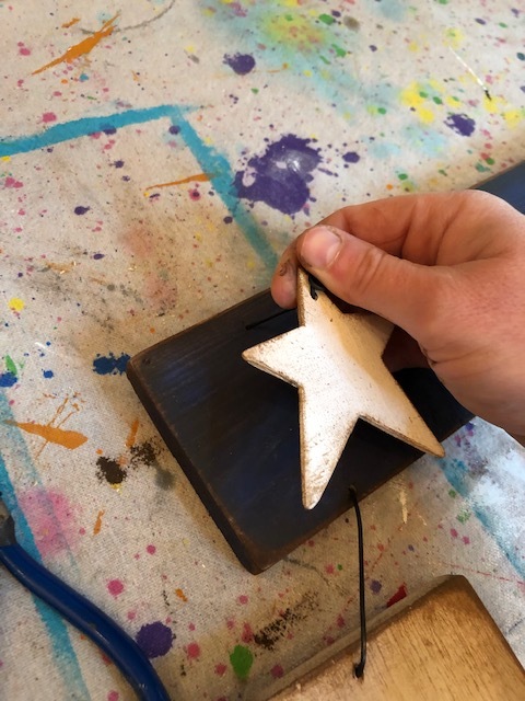 DIY hanging wood flag