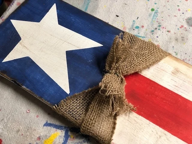 How to make an American flag leaning porch sign, DIY tutorial