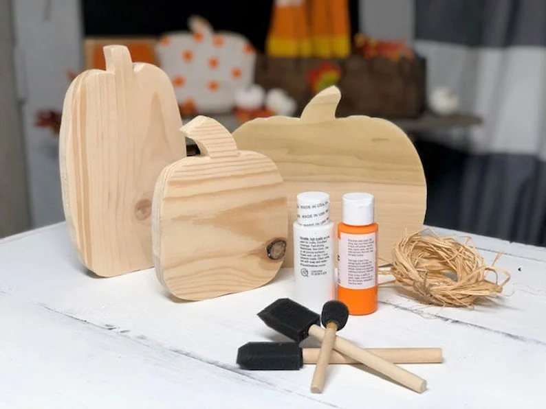 DIY craft kit unfinished wood pumpkins. How to make wood pumpkins for fall. This easy and simple craft kit is sure to be a pinterst win!