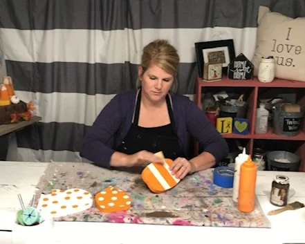 How to paint wood pumpkin cutouts. This easy DIY kit has everything you need to DIY this sweet and simple rustic  fall decor. How to distress wood pumpkins.