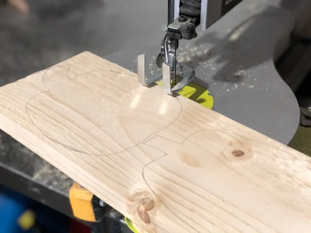 Easy scrap wood pumpkins using a RYOBI scroll saw