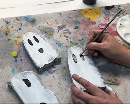 How to paint your adult DIY CRAFT KIT, BOO wood cutouts for Halloween.