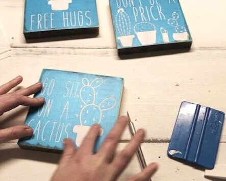 mini+cactus+sign4.jpgDIY mini wood sign tutorial. How to make hand painted wood signs with stencils, funny cactus signs, Don't be a prick, go sit on a cactus, free hugs cactus decor