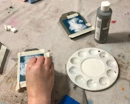 DIY mini wood tags for Easter. How to use your Cricut to make wood signs for Easter. Make your own farmhouse tray mini signs for spring. Fun rustic Easter and spring craft for adults.