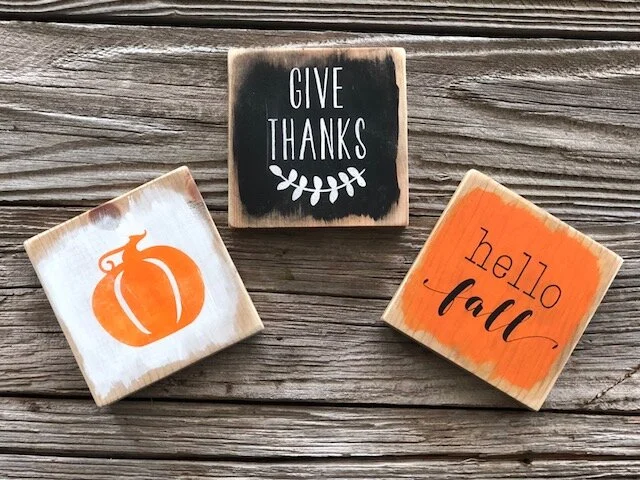 DIY stenciled rustic fall signs