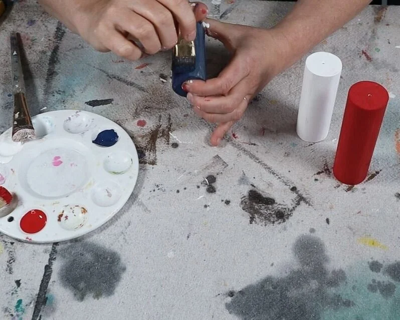 Patriotic crafts for the 4th of July. How to make your own wood firecrackers. DIY 4th of July firework craft for tiered tray decor. Rustic farmhouse style decorations for summer.