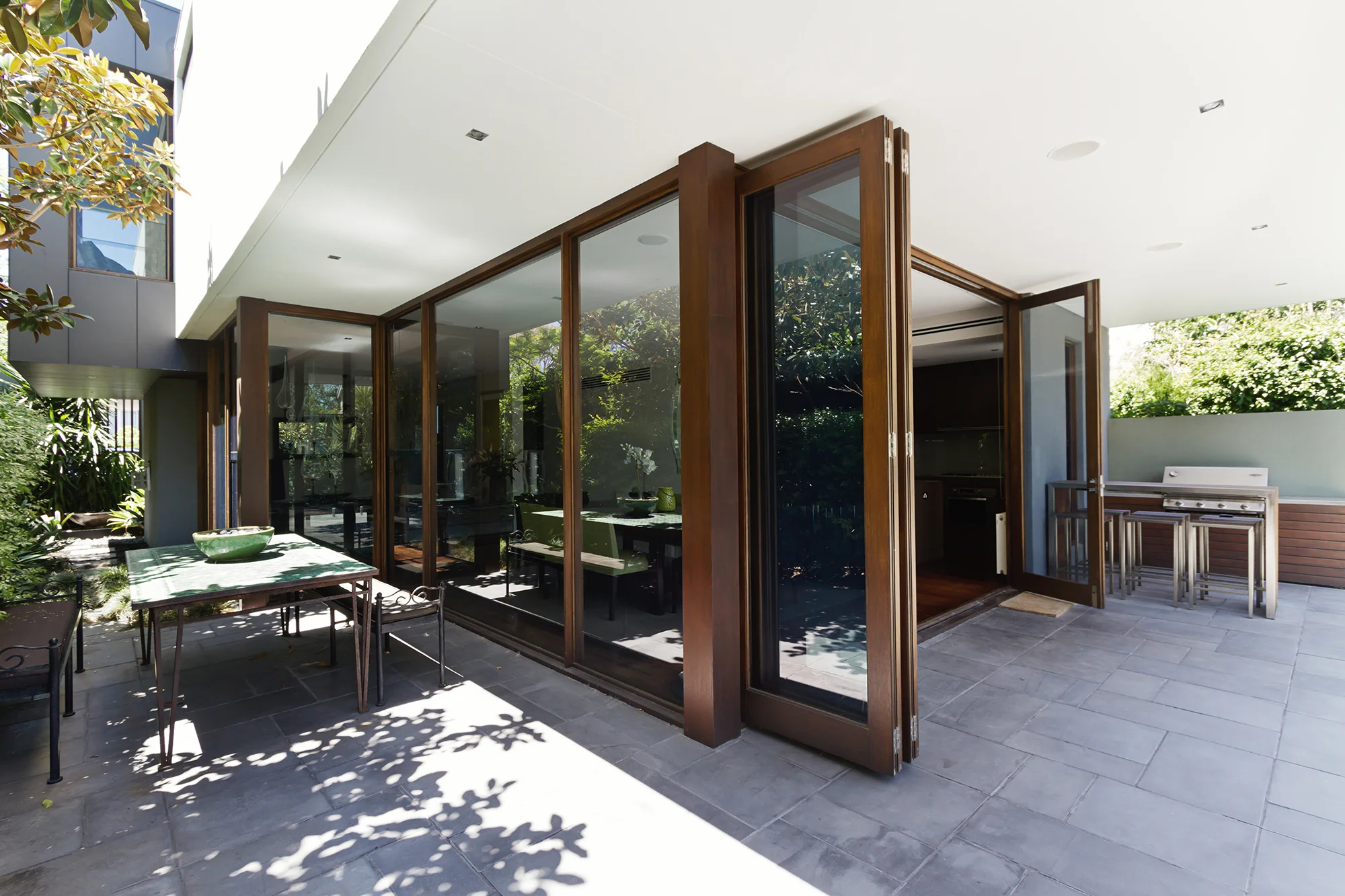 Tomma-Folding-Door-Systems-Patio.jpg