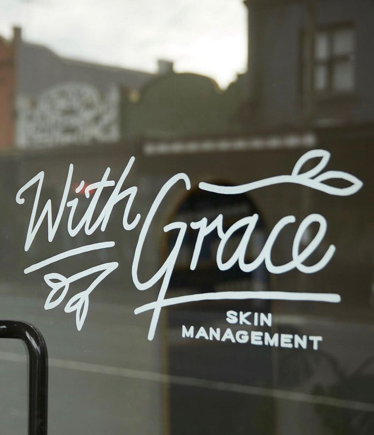 The With Grace team is growing. This is an amazing opportunity to join a talented and passionate team. The With Grace ethos is to achieve healthy, glowing skin whilst honouring ageing gracefully. We have a holistic and tailored approach with individu