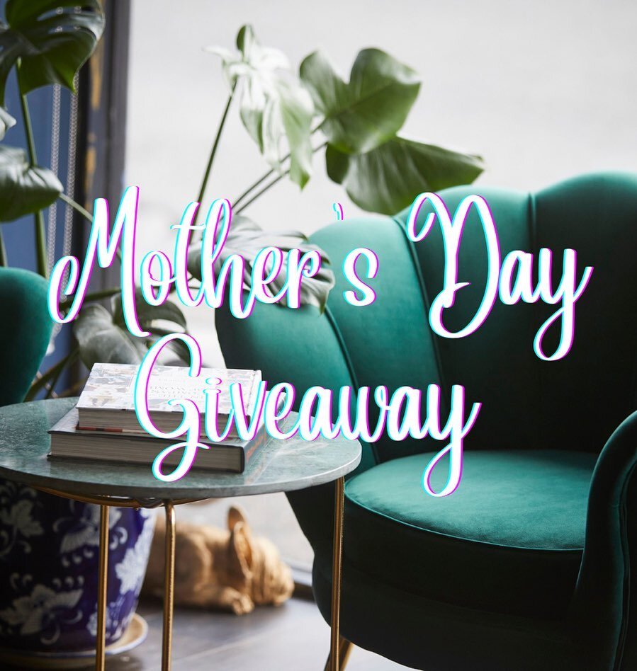 To celebrate my first Mother&rsquo;s day we are giving away $300 worth of Dermaviduals skin care and a 75 minute bespoke facial to one lucky mum 😍

Simply tag a mum you love and tell us why they should win ❤️ 

Must be following @withgracesm to win!