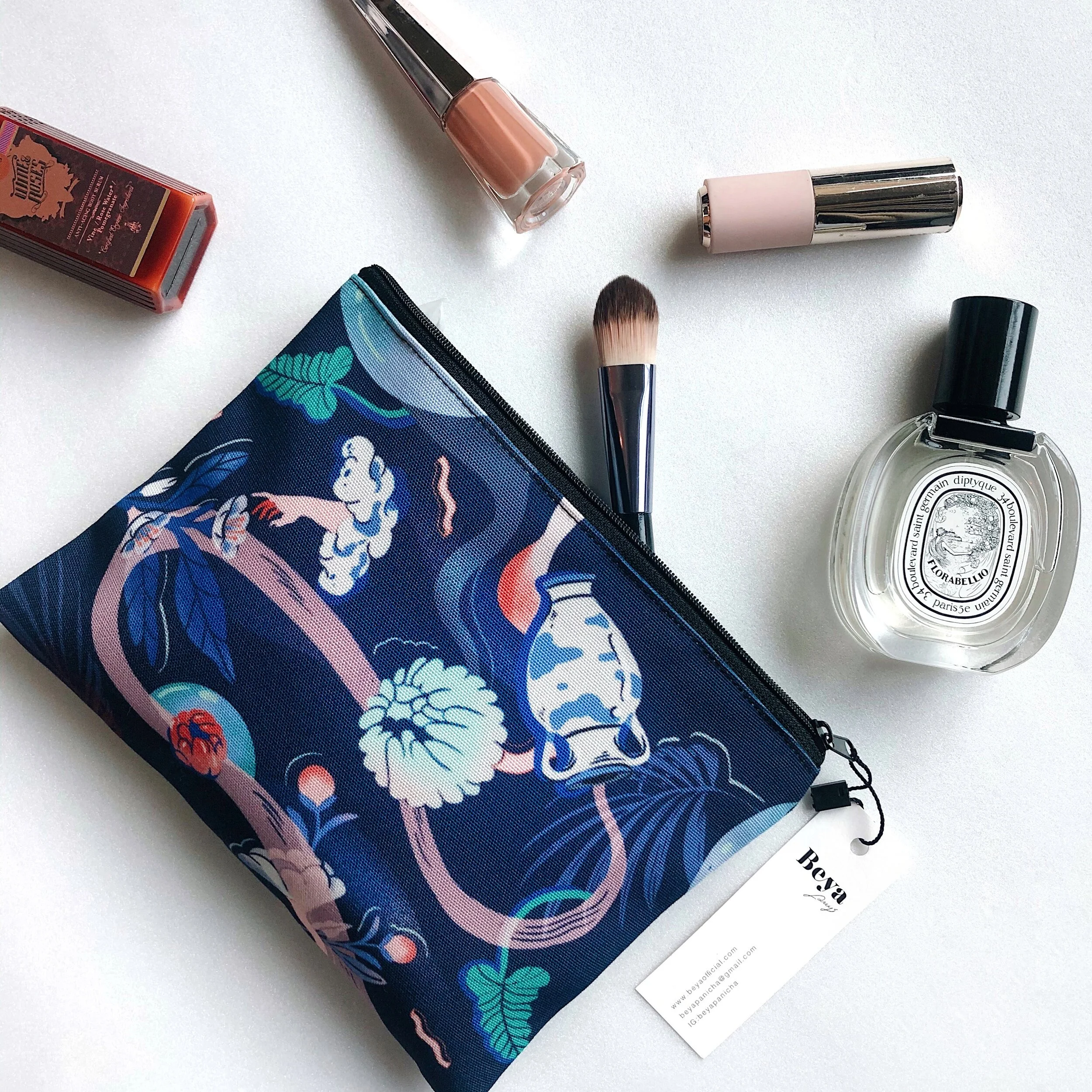 F1E06CD9-EBED-4D2A-90BA-F40ADA66C137 copy.jpg