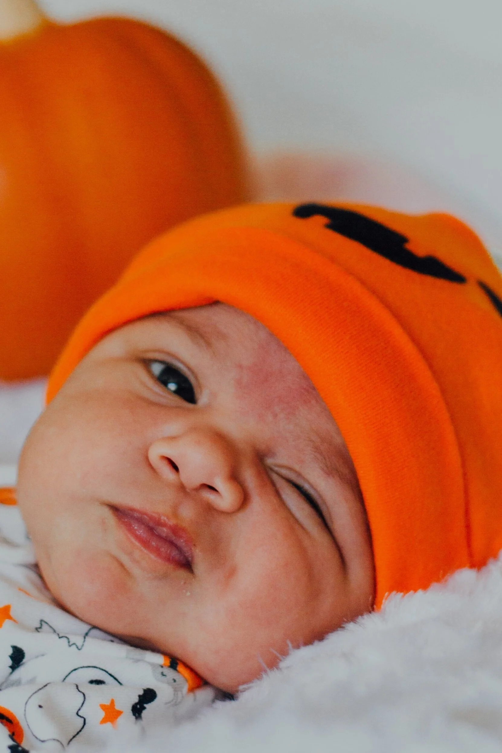 Rashes in newborns - making sense of the dots and spots 