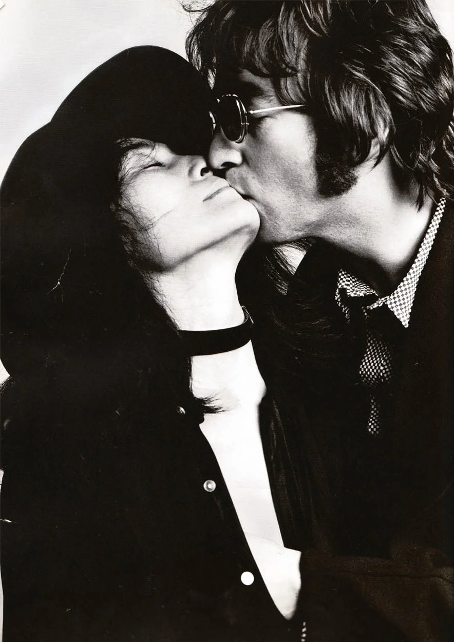 yoko-ono-and-john-lennon-by-david-bailey-1971