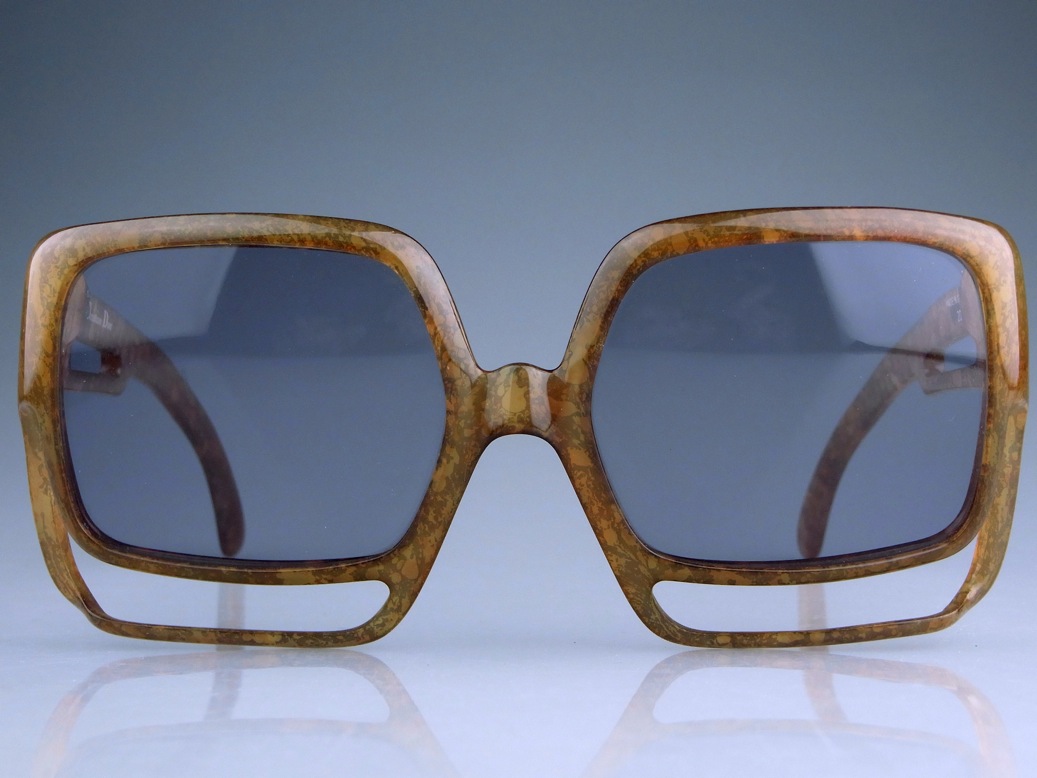 Vintage Christian Dior sunglasses optyl size 57-18 130 women's mediums superb 