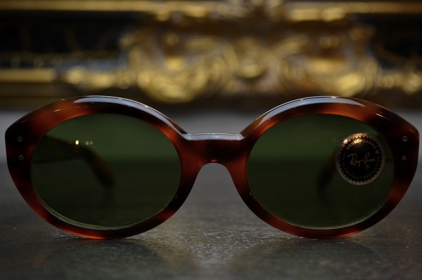 New Arrival: 1990s B&L RAY-BAN USA BEWITCHING and WAYFARER II 