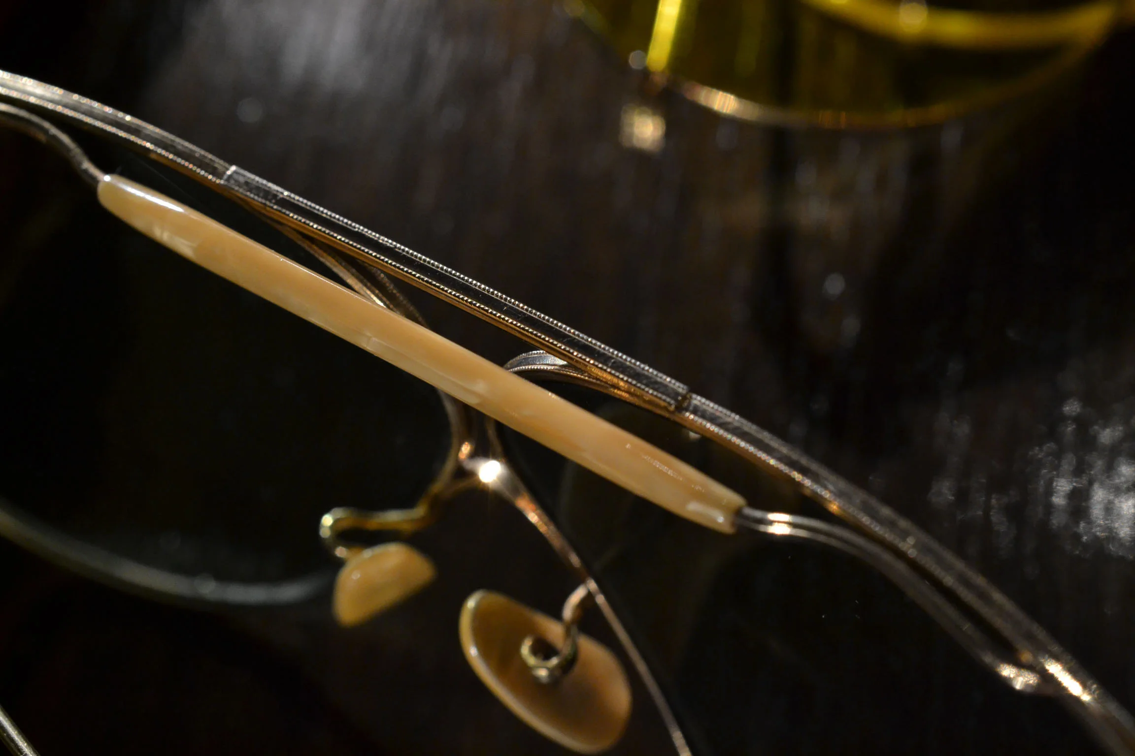 ao aviator 40s 4