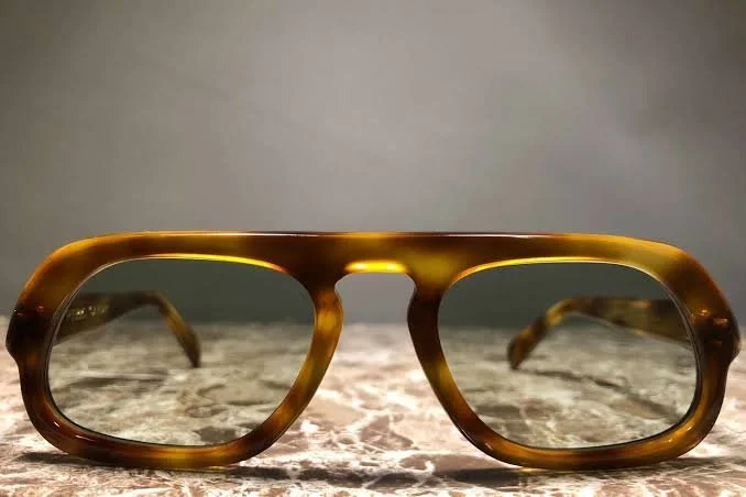 OPTICIAN — SOLAKZADE®︎ソラックザーデ [ヴィンテージ&ビスポーク