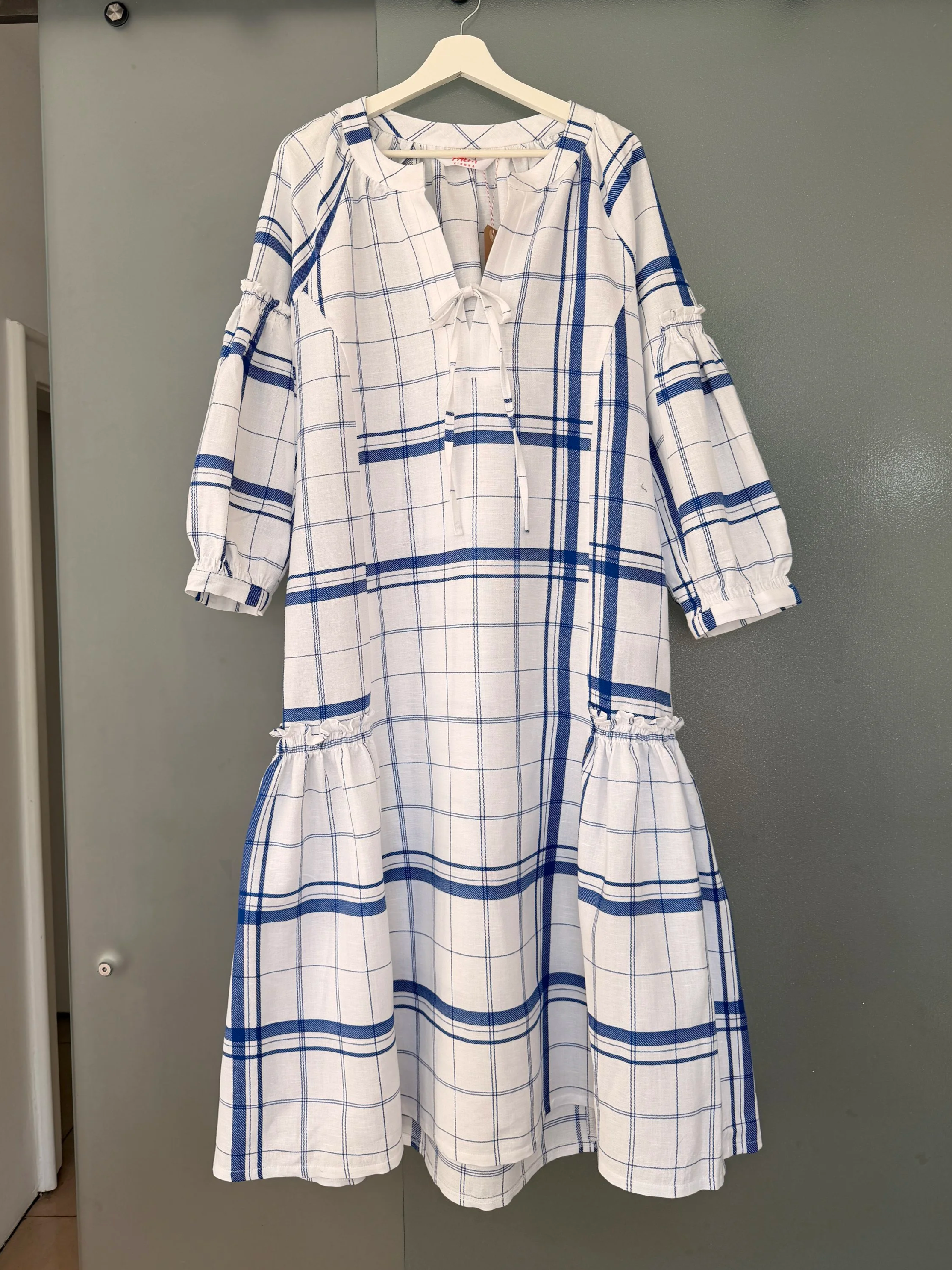 NEU LEINENKLEID HELENA