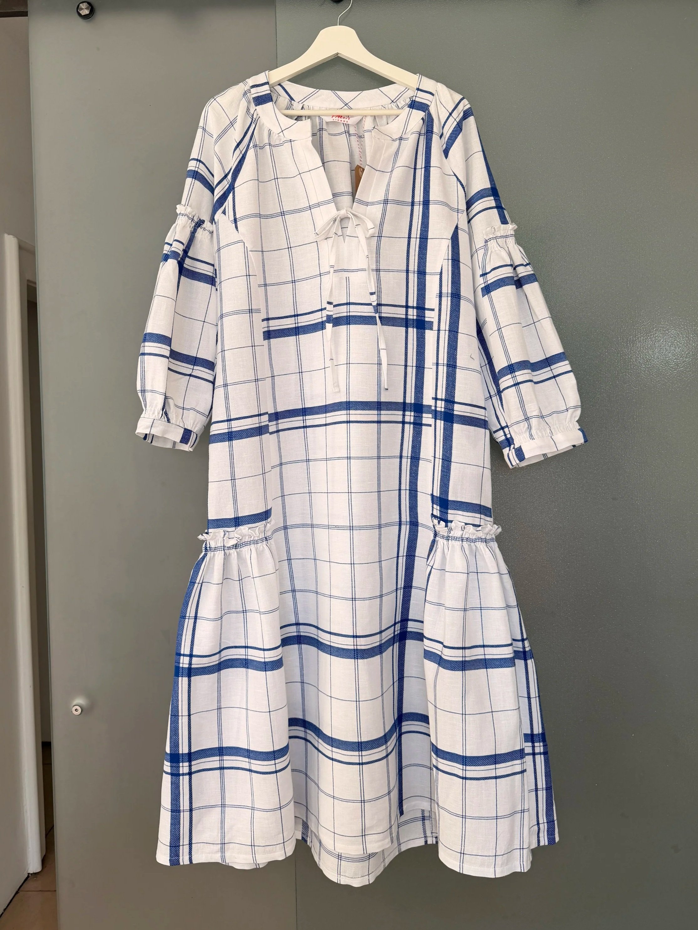 NEU LEINENKLEID HELENA