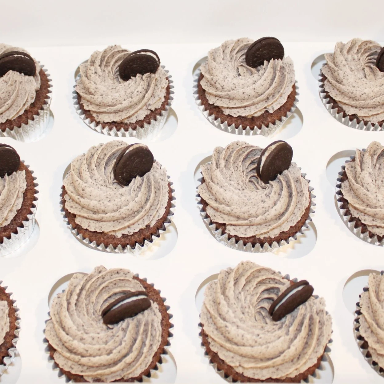 oreo cupcakes.jpeg