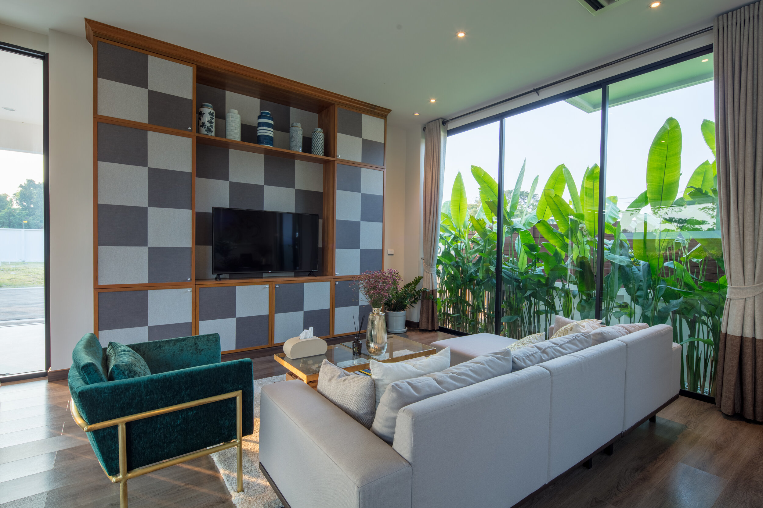 s02-381-HDR.JPG