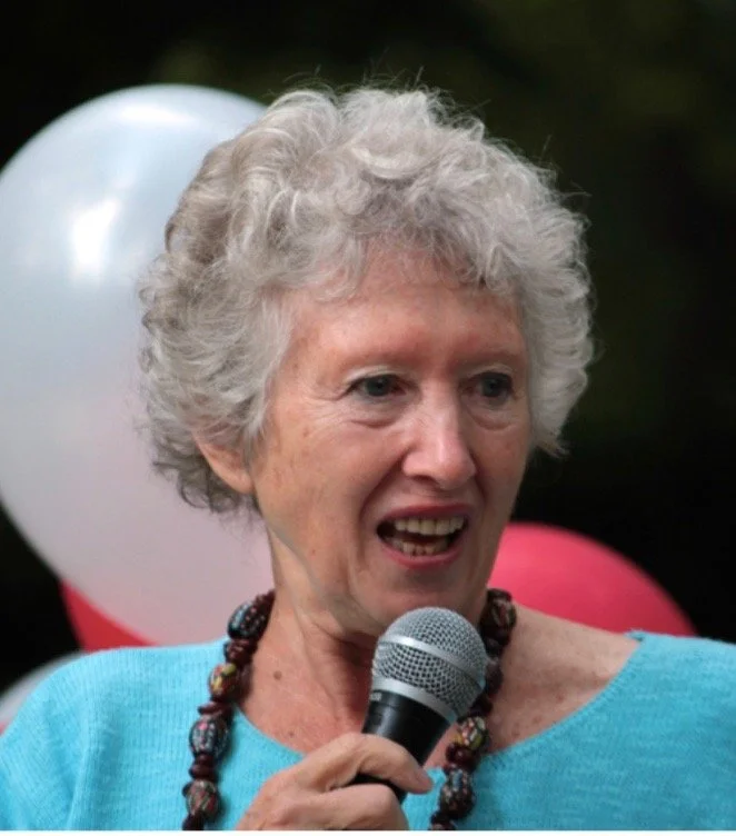 Workshop: &nbsp;"Bringing the Tales We Carry in Our&nbsp;Memories into the Stories We Tell Today"