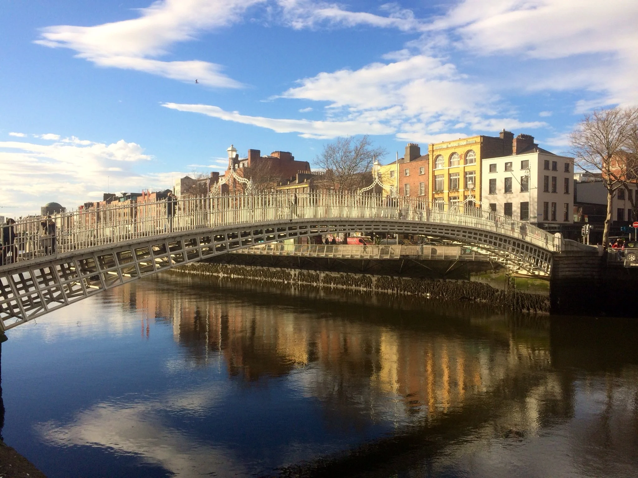 hapenny bridge.jpg