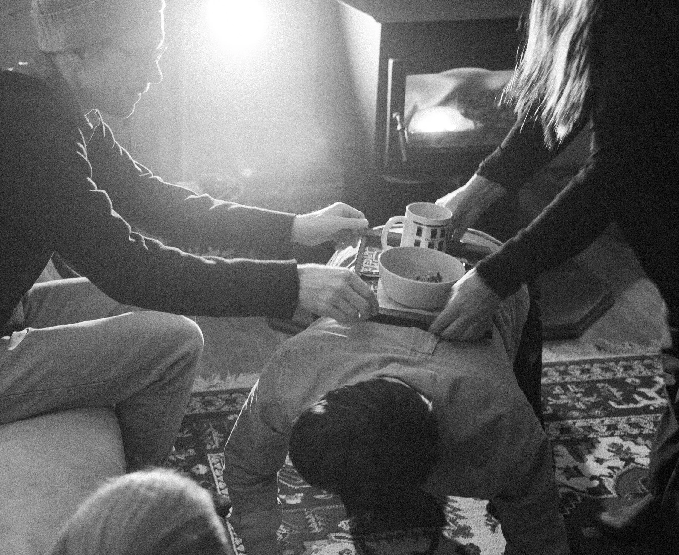 YES LIVING ROOM DANCES-26.jpg