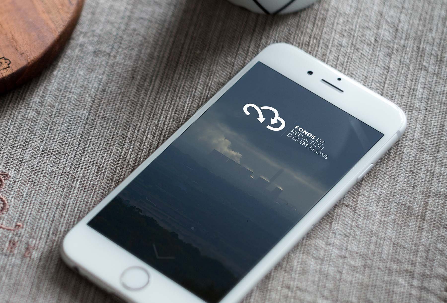 iphone-6-mockup-example.jpg