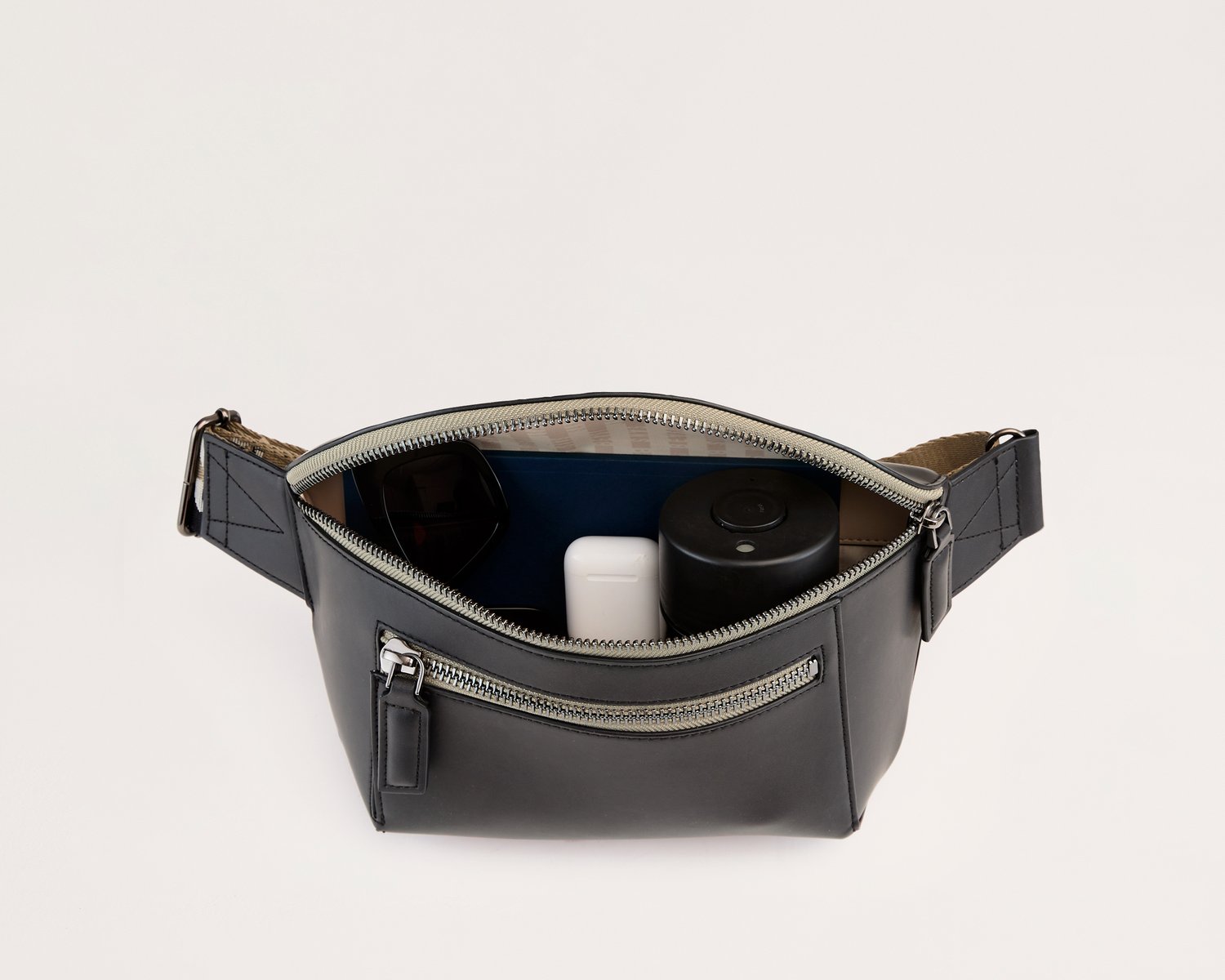 Satellite Belt Bag in Noir — Brave Gentleman