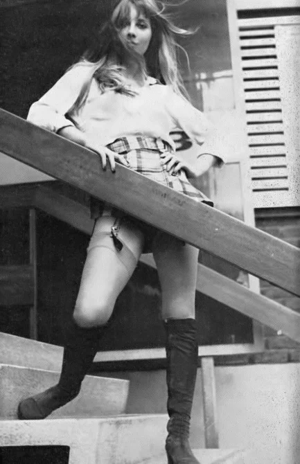 Helen Jones - 3.jpeg