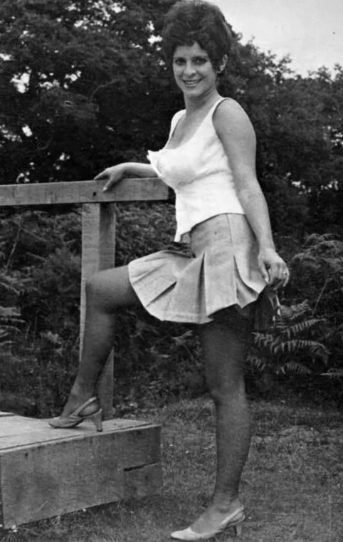 Liz Harvey Gallery — Vintage Fetish