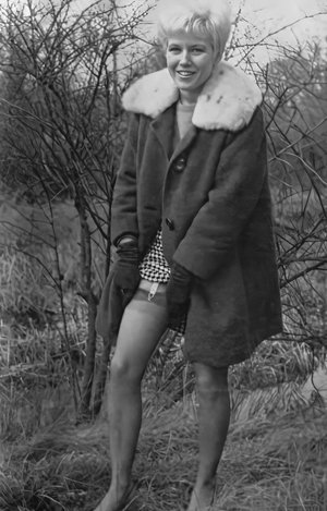 Lisa Scott 1960s Spick, Span and Beautiful Britons Model. Stockings and