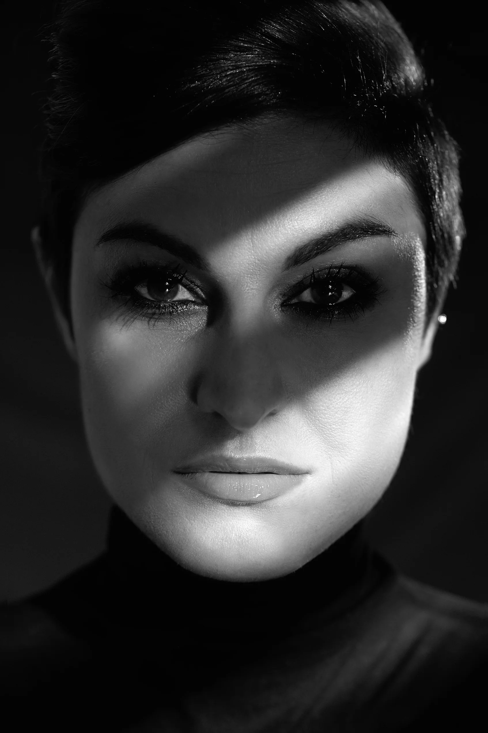 Artist Photo - Claudia SCARSELLA 01.jpg