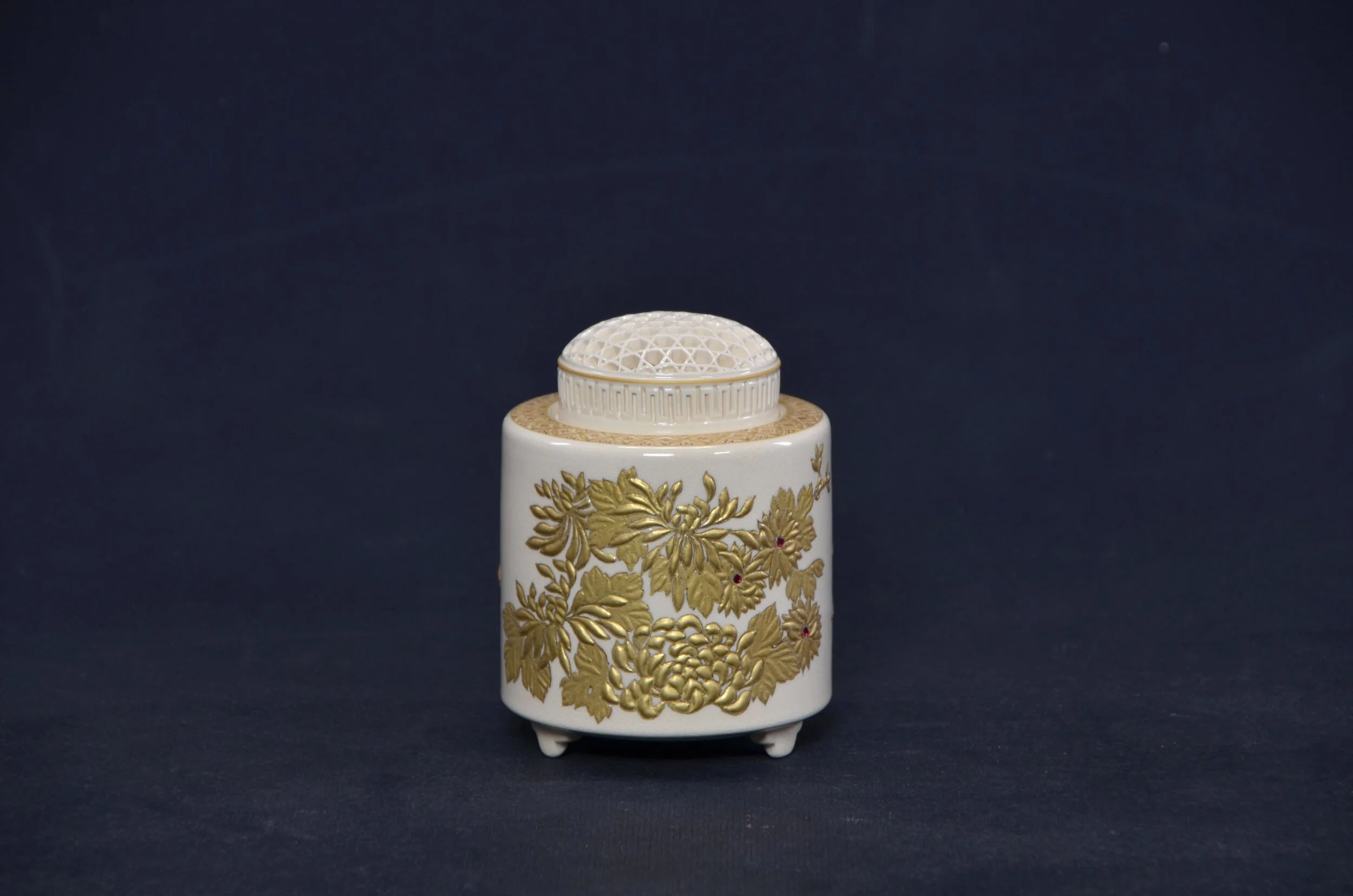 Unryuzu Incense Burner 37