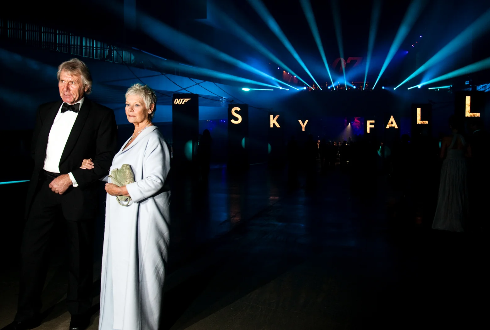 Bond-SKYFALL_019-2.jpg