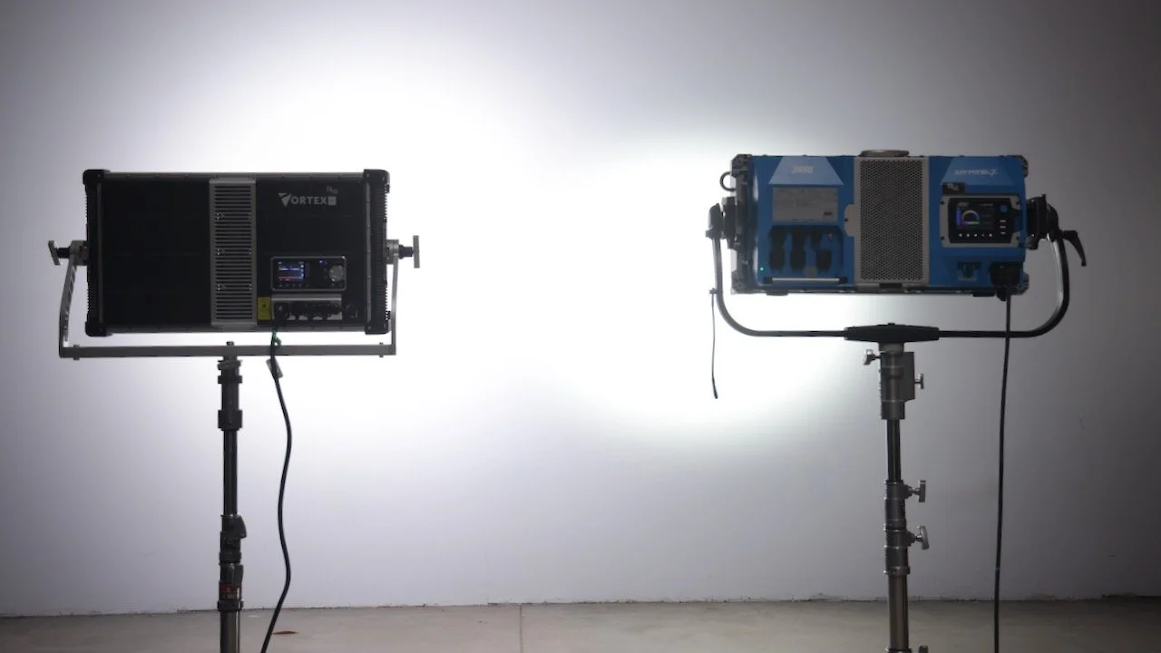 💡Comparing a couple of great panels at the shop today. @creamsource Vortex 8 @arri SkyPanel X21 
💡 Let us know your thoughts or questions about these two powerful panels!
🎥💡🎬
Get it at DLG!