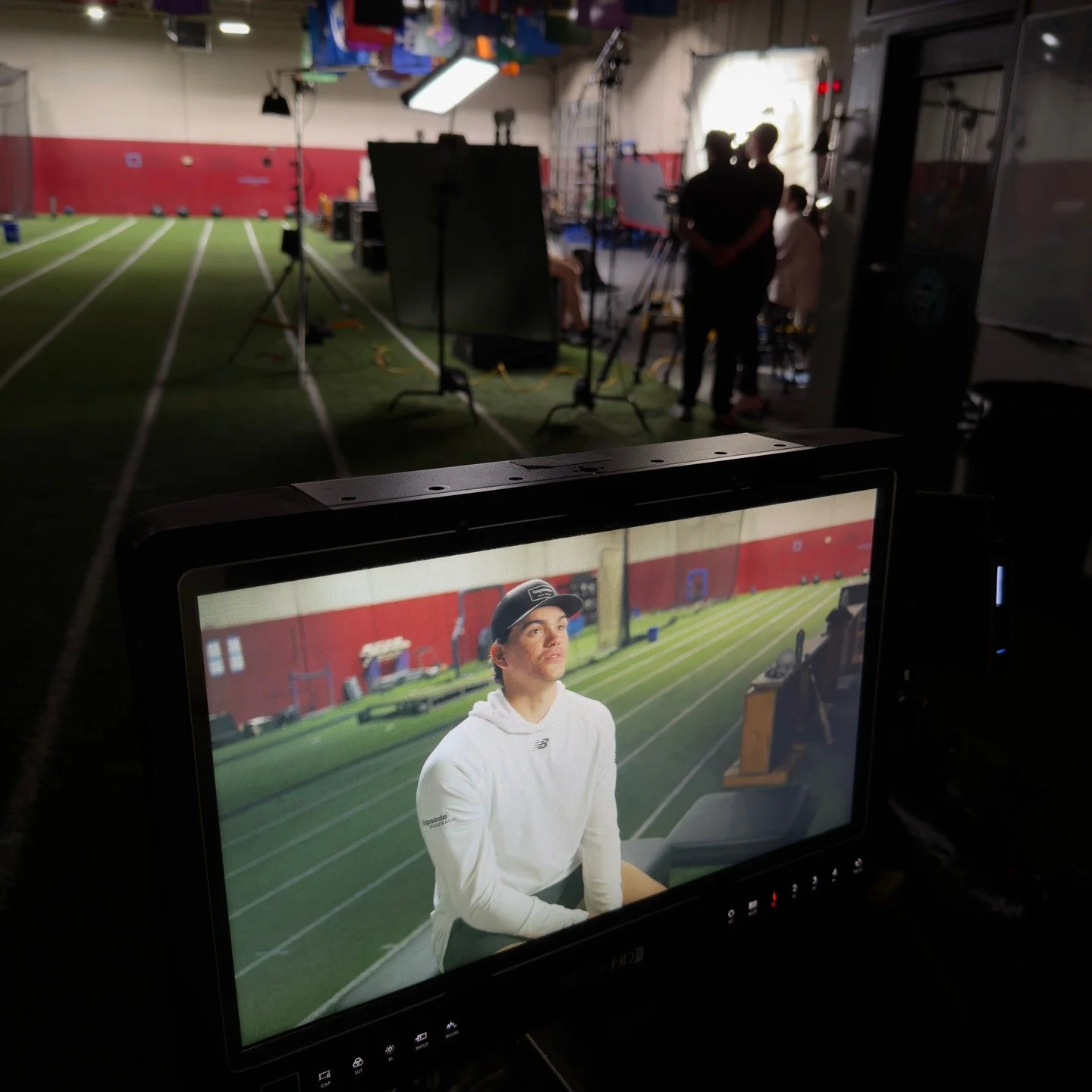 💡Portrait Lighting made easy with DLG's custom lighting and grip packages! G&amp;E and more. Ask about our camera support department.
🎥💡🎬
Get it at DLG!

#gaffer #dp #cinematography 
#bts #setlife