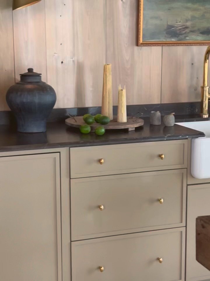 the world feels heavy lately, and posting to Instagram feels weird. but I think the good deserves space too- the small happy moments that make life softer. here&rsquo;s my happy lately 🤍