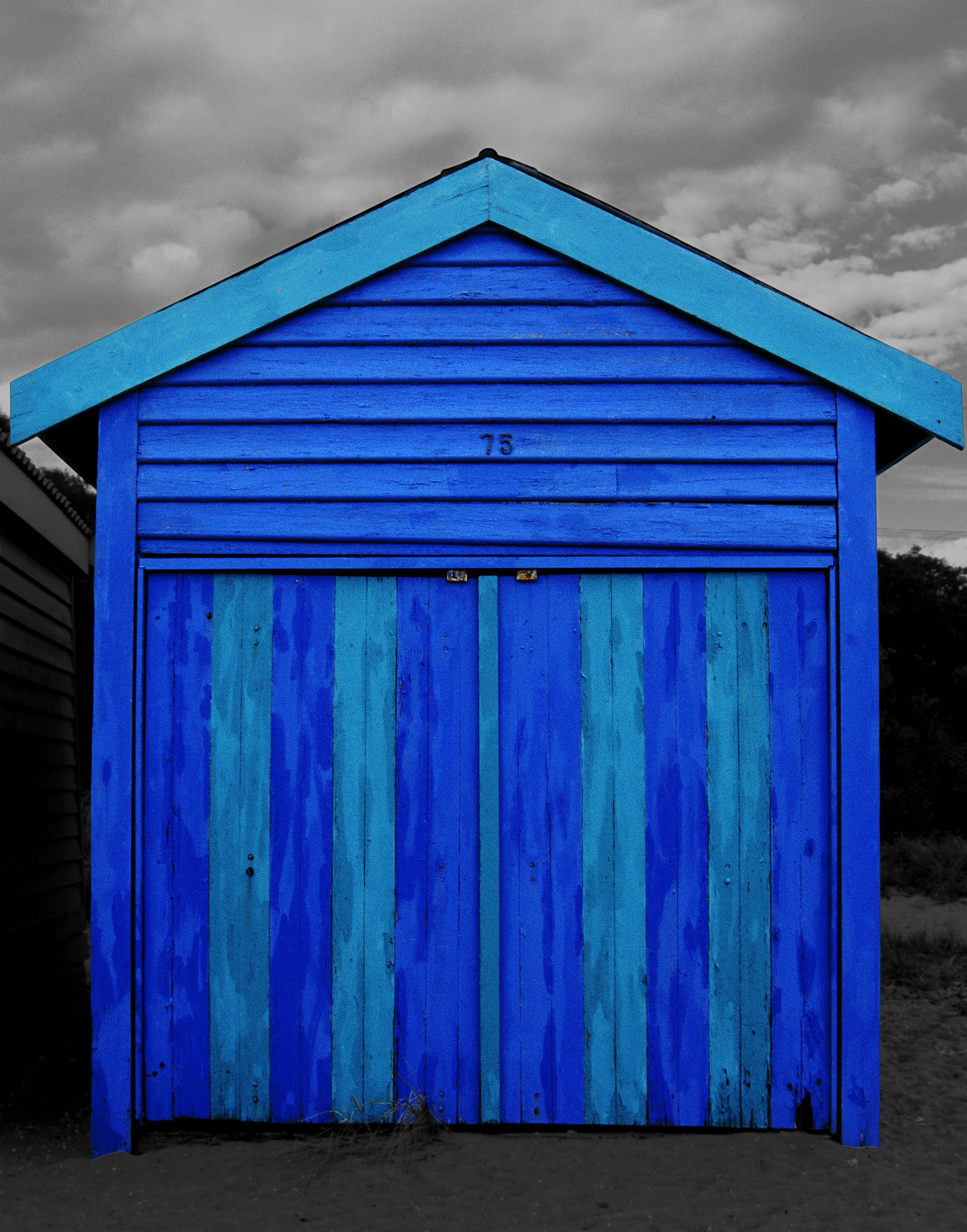Judy Gelles, Beach Box No. 75 , 2003 Digital pigment print, 8 x 10 in, edition of 20; 11 x 14 in, edition of 25; 16 x 20 in, edition of 25 Inquire