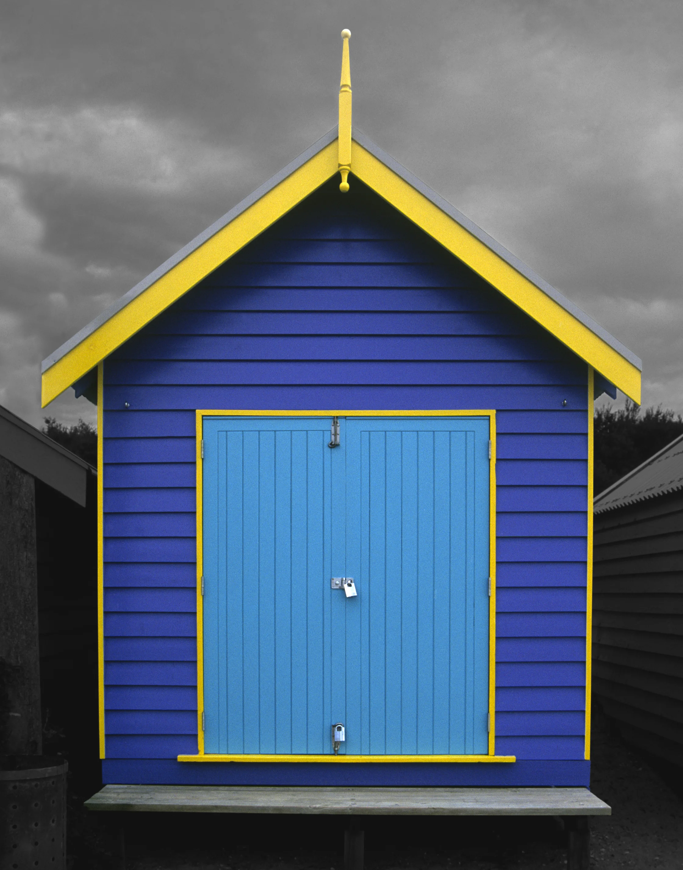 Judy Gelles, Beach Box (Purple) , 2003 Digital pigment print, 8 x 10 in, edition of 20; 11 x 14 in, edition of 25; 16 x 20 in, edition of 25 Inquire