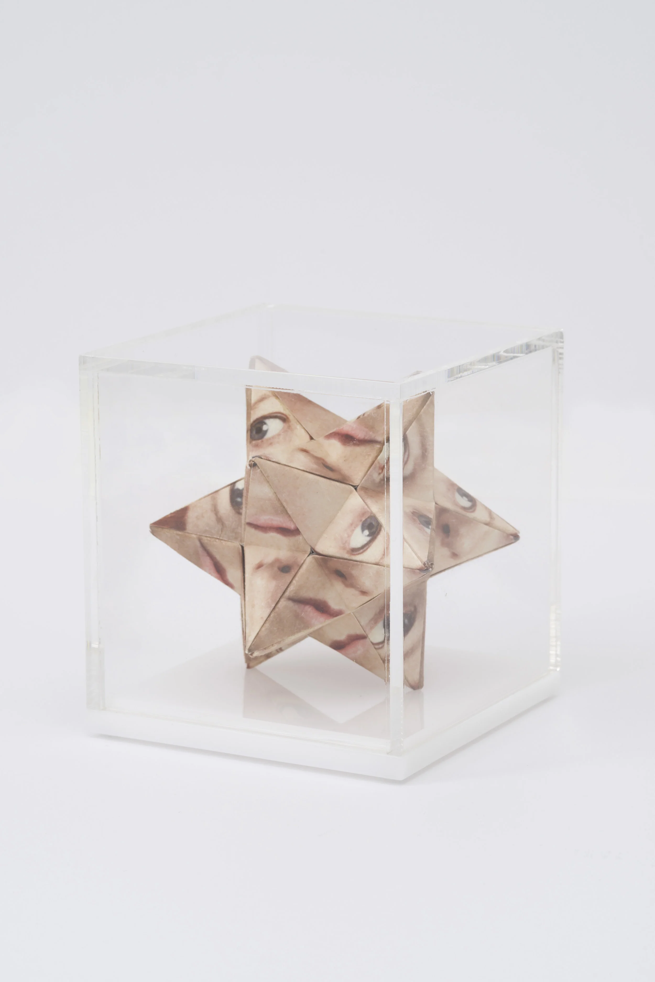 Alma Haser, Prototype No. 36 (Zoniel) , 2016 Digital pigment print with folded digital pigment print sculpture, plexiglass box, 12 x 12 x 12 cm (approx. 5 x 5 x 5 in), edition of 5 Inquire
