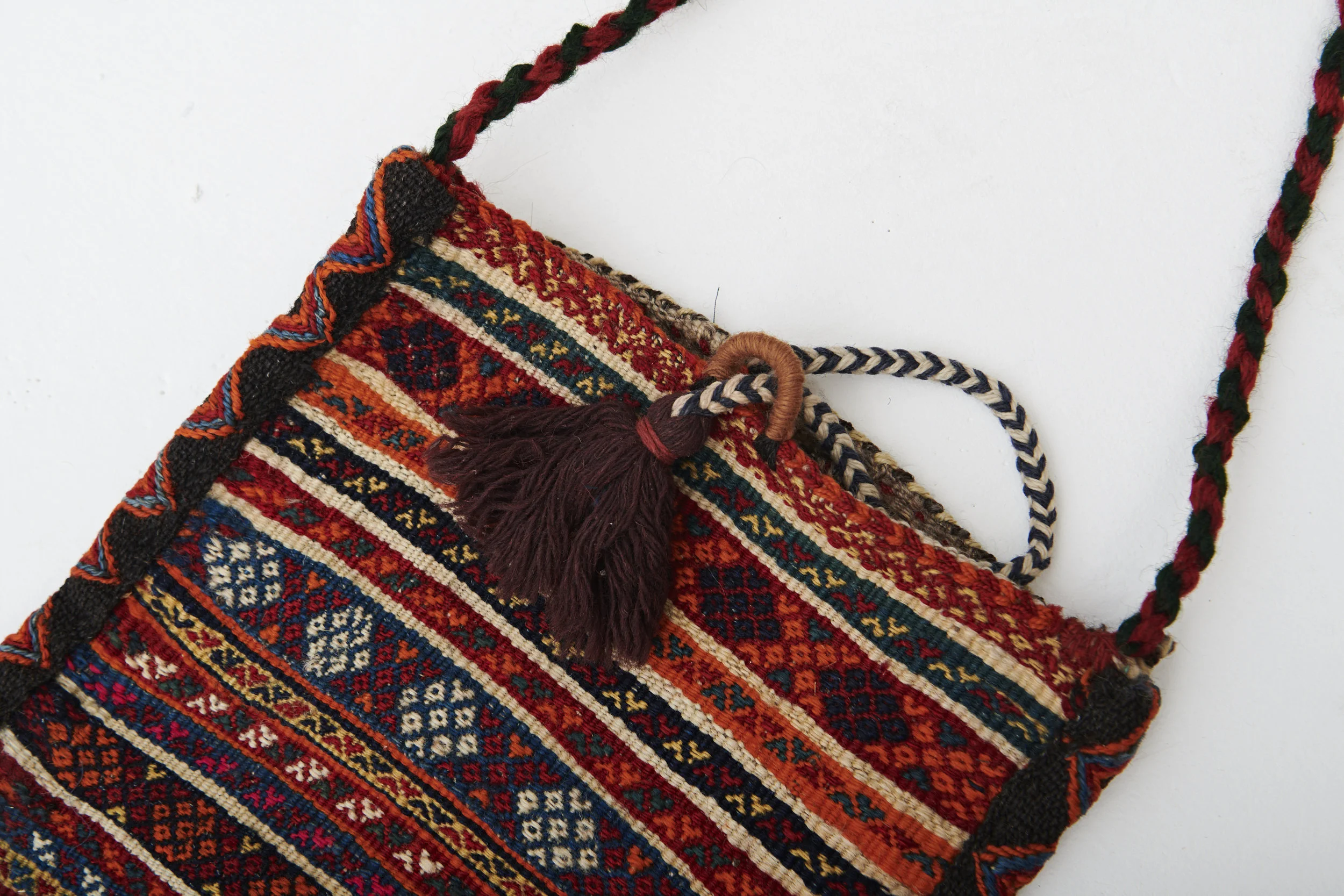 used bag 3 detail 180526_Rugs_01_0057.jpg