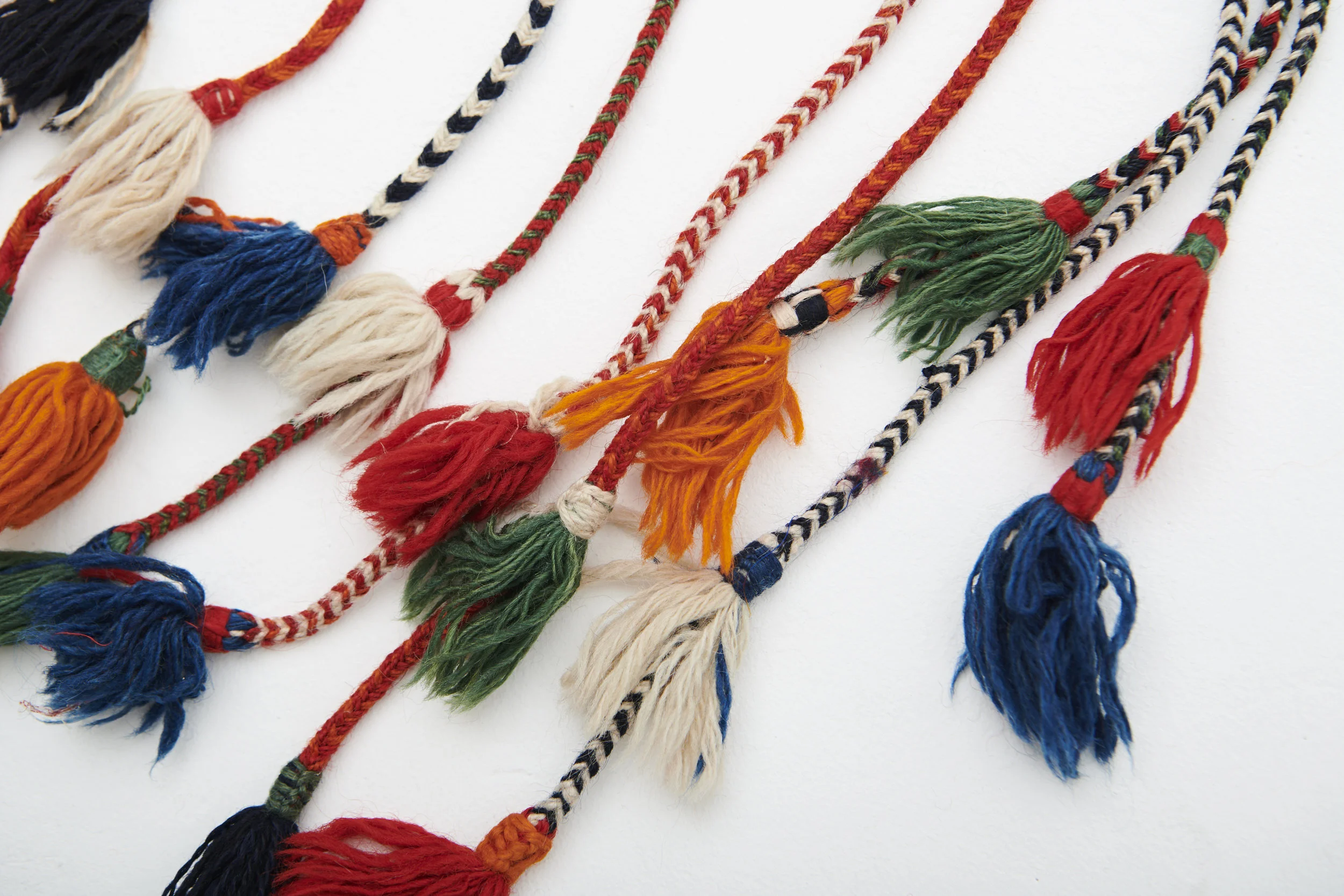 neck piece tassles only good 180526_Rugs_01_0030.jpg