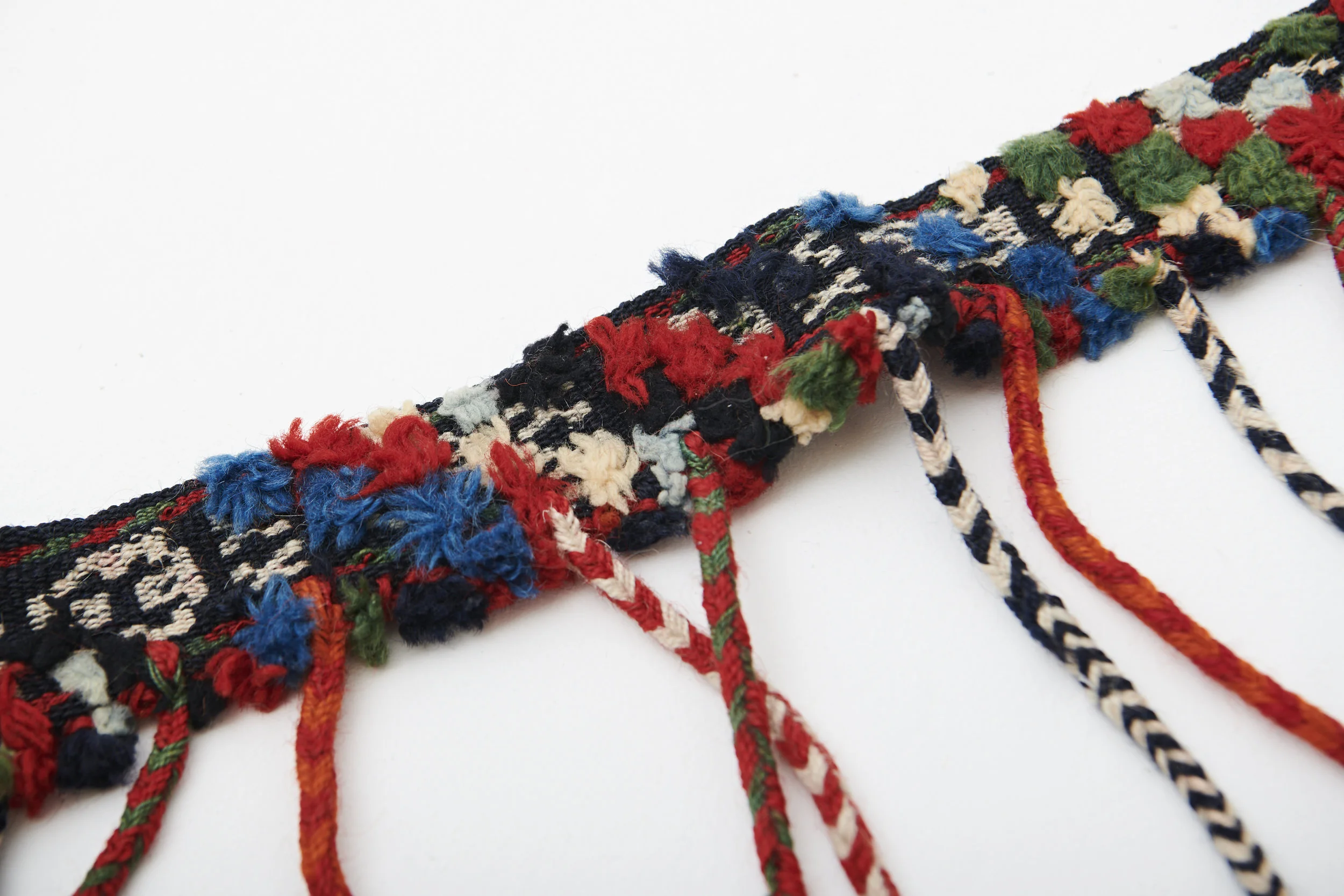 neck piece 180526_Rugs_01_0025.jpg