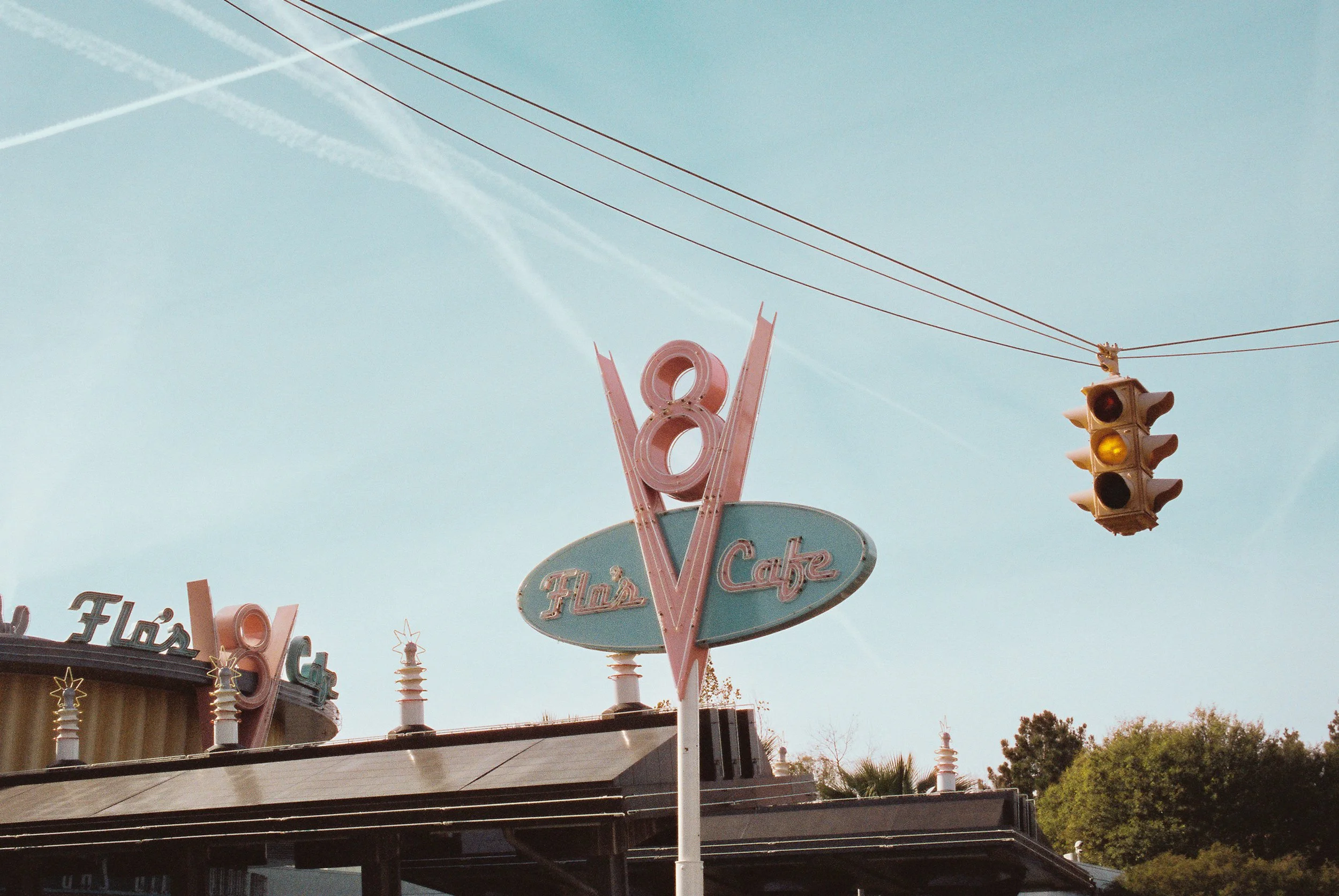02 LeicaM6 R1 CineStill400D 20250216 DisneyCA 34.jpg