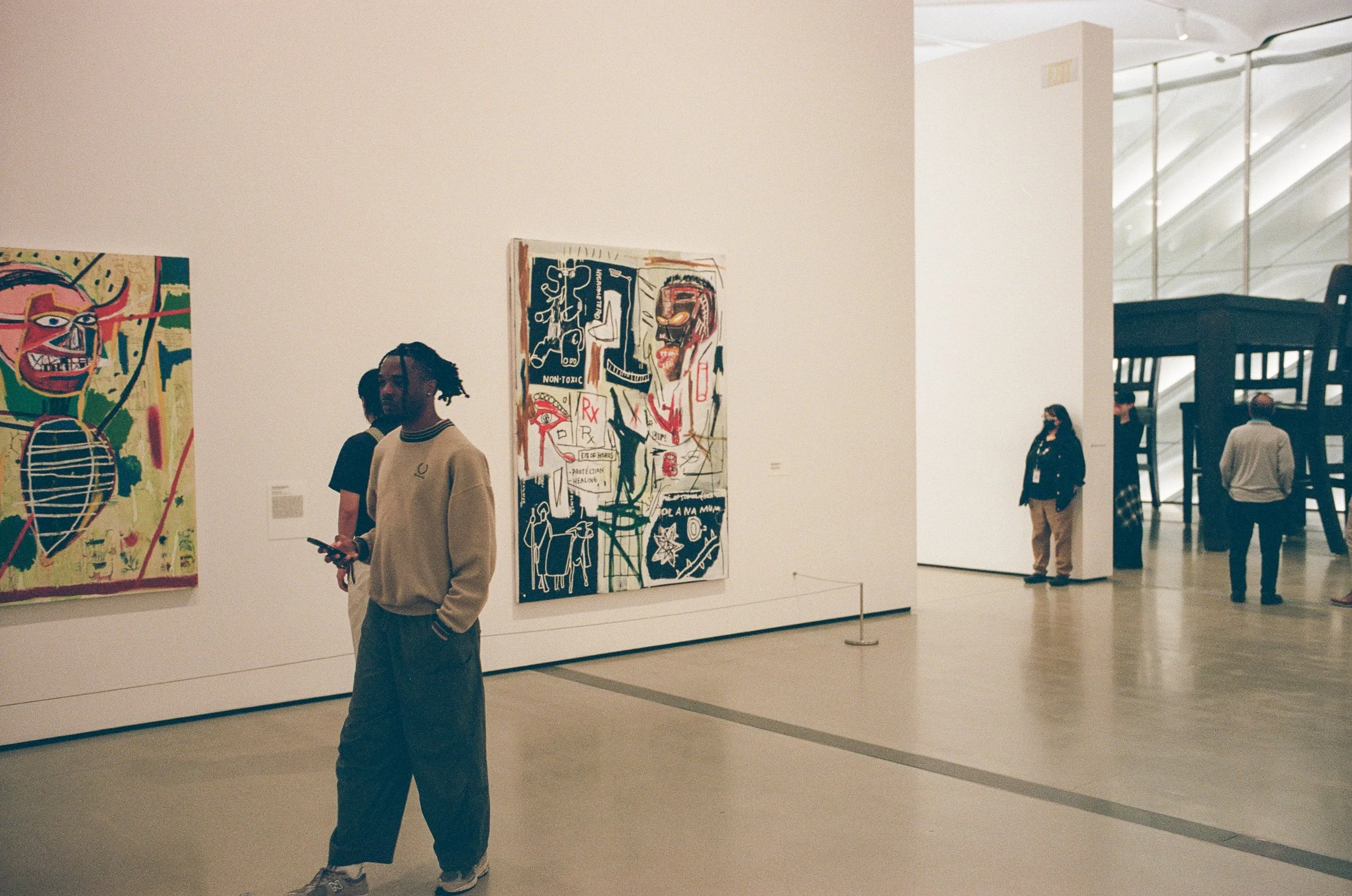 02 LeicaM6 R4 Portra400 20250220 Broad 030.JPG