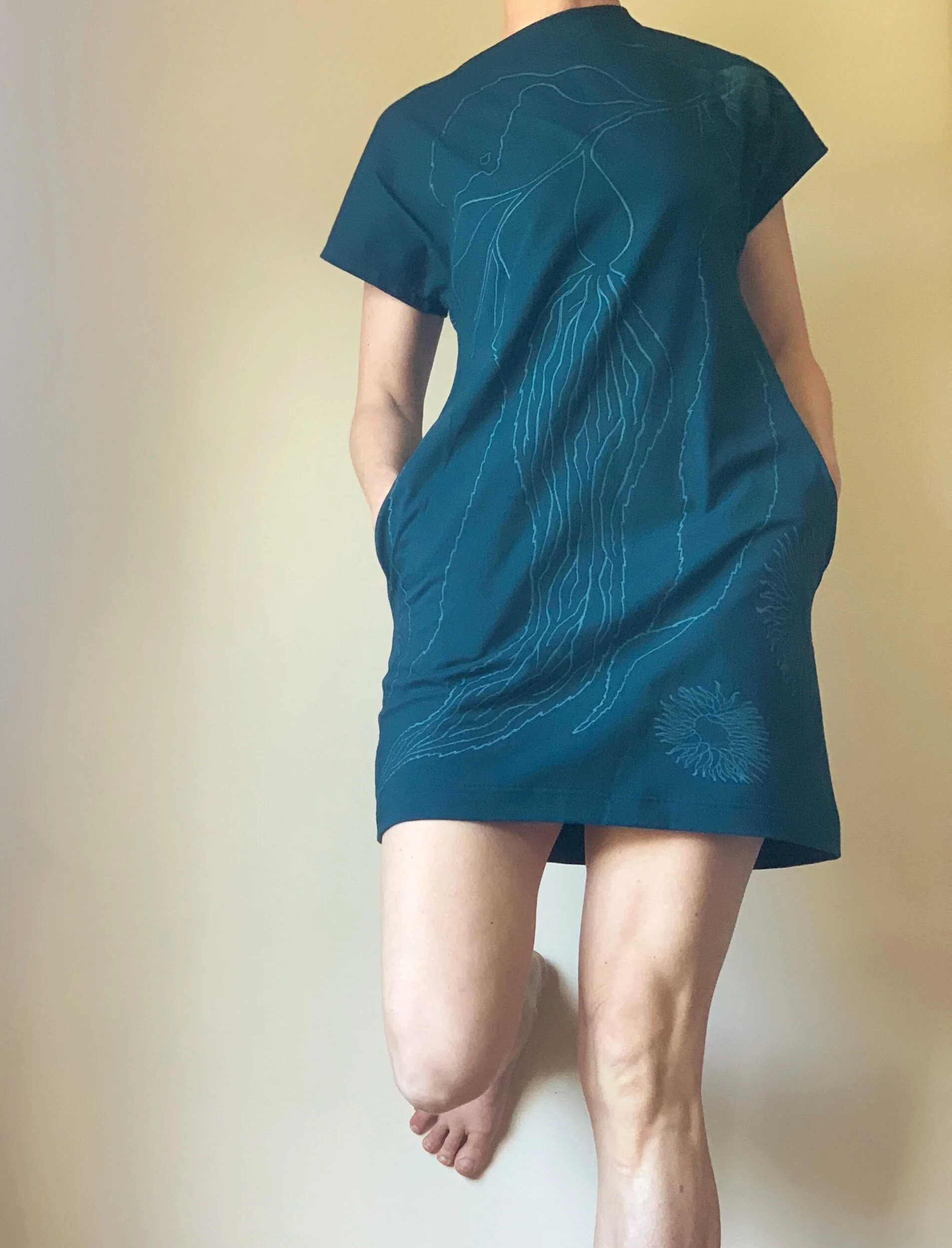 ECABE4BC-410C-4803-9B3E-F3C57161039F