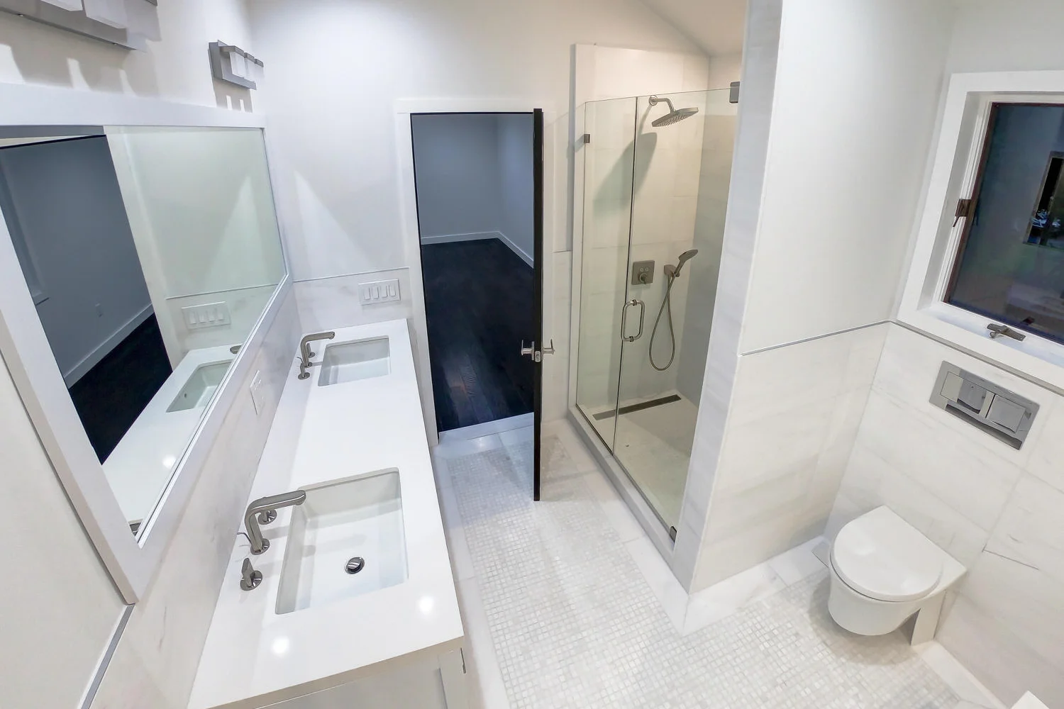 MasterBath2.jpg