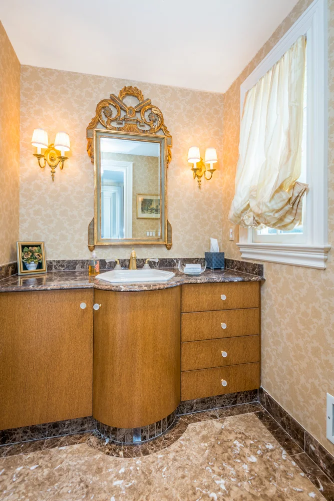 inside_web_res-2-2.jpg