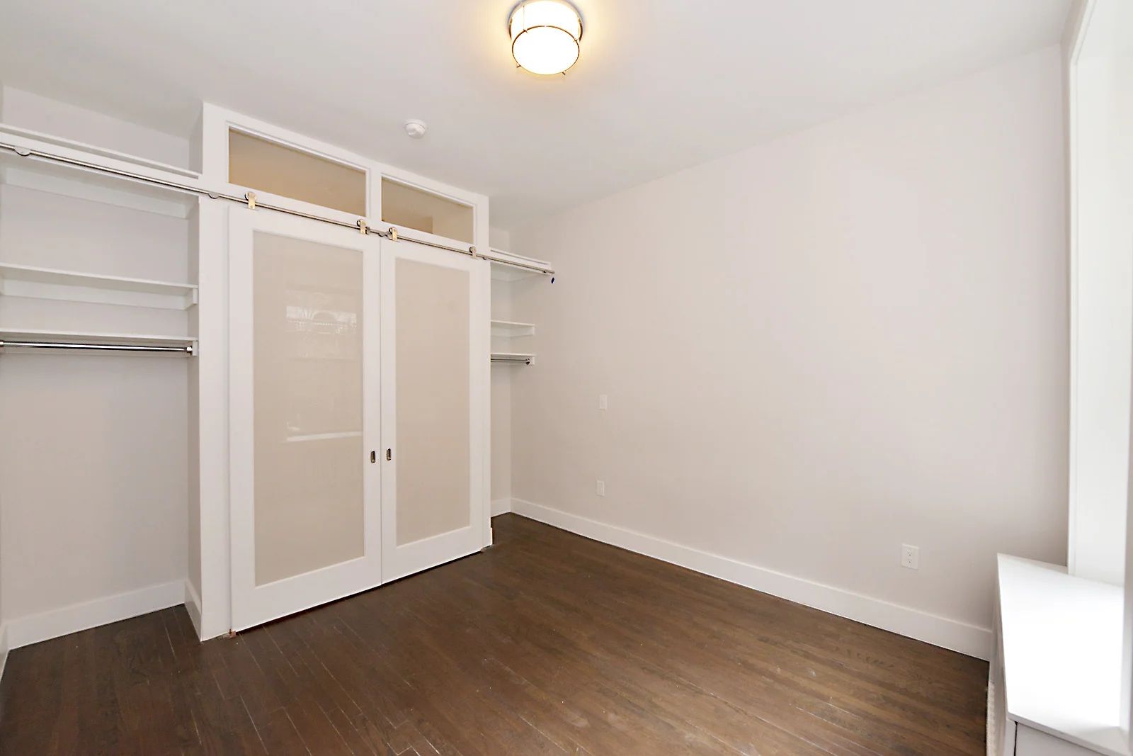 fe6a1fe23cb24152b53362c89617a945_East_88th_Street_516_1B_6_.jpg